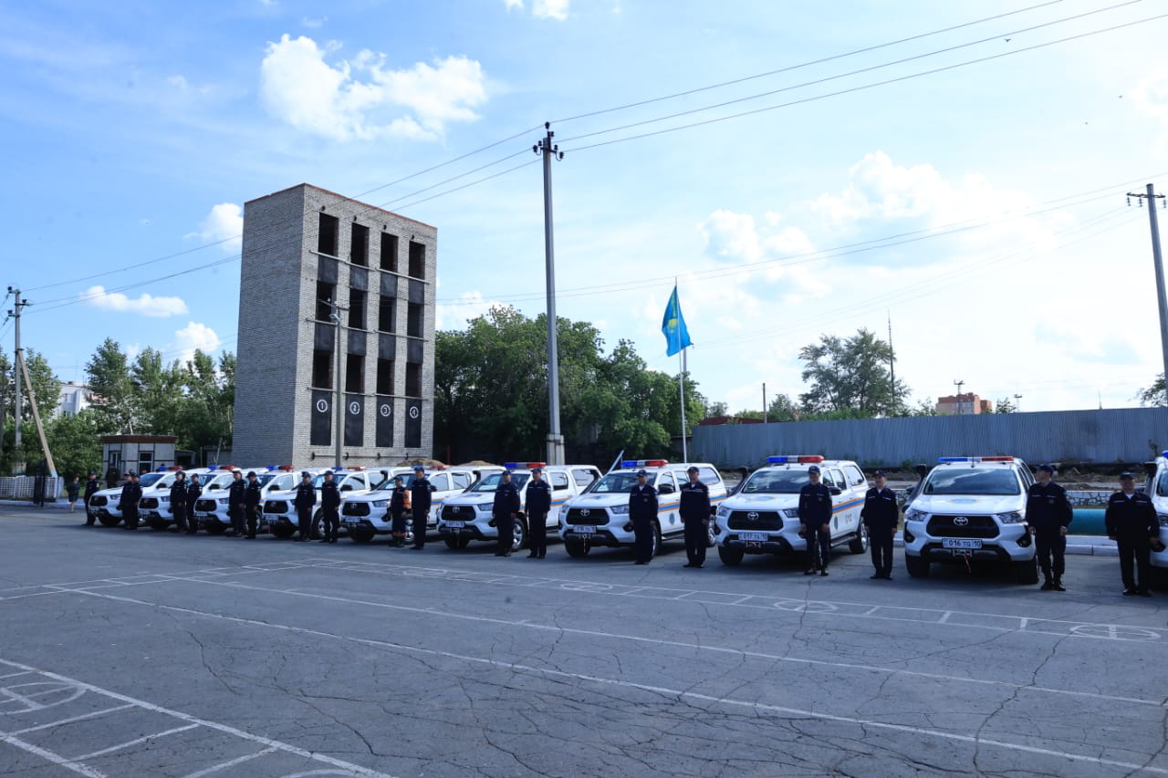 Өңірдің өрт сөндірушілеріне арнаулы техникалар табысталды