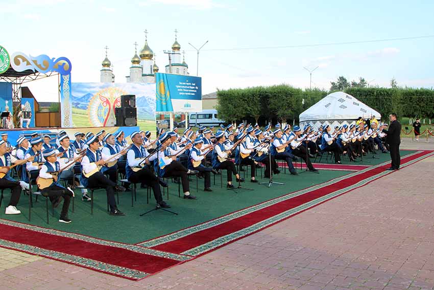 Сарыкөл ауданындағы домбыра думаны (ФОТОРЕПОРТАЖ)