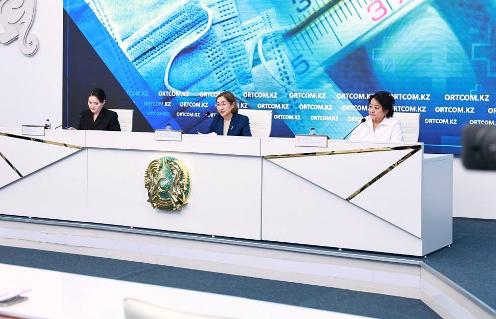 Халық арасында коронавирустің таралуына тұрақты түрде мониторинг жүргізіледі