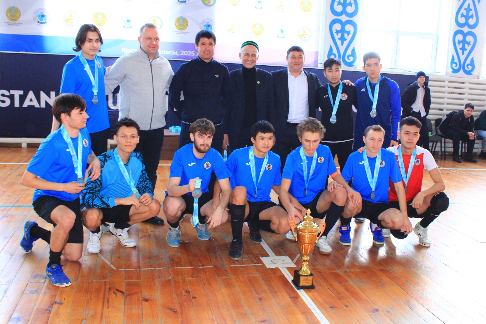 Қостанайлық жас футболшылар күміс жүлдегер атанды