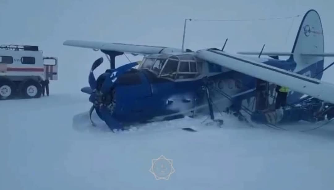 Санитарлық авиация ұшағы әуежайға жетпей қонуға мәжбүр болды