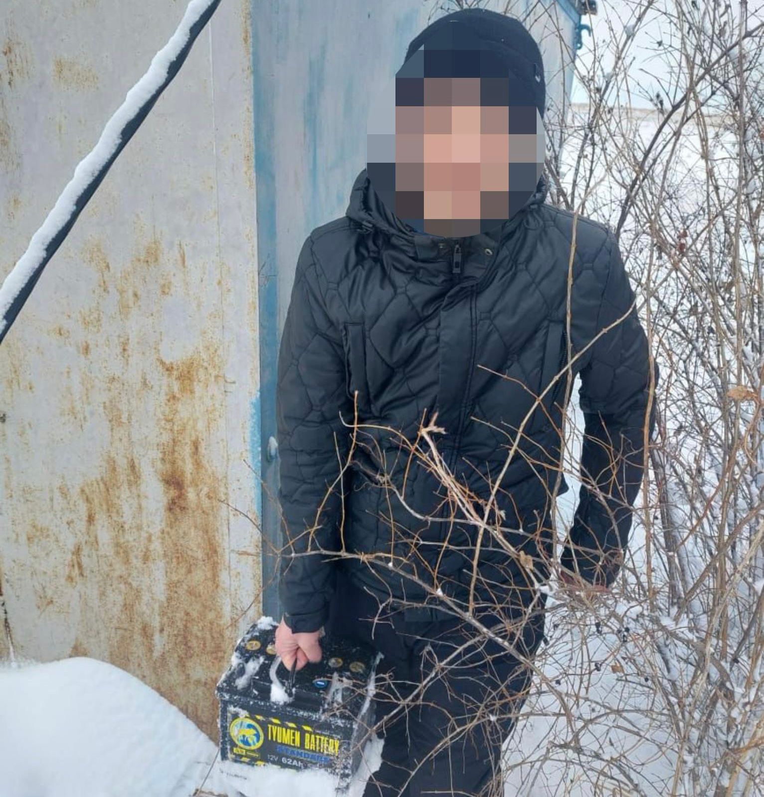 Полиция 45 минут ішінде көлік аккумуляторының ұрлығын ашты