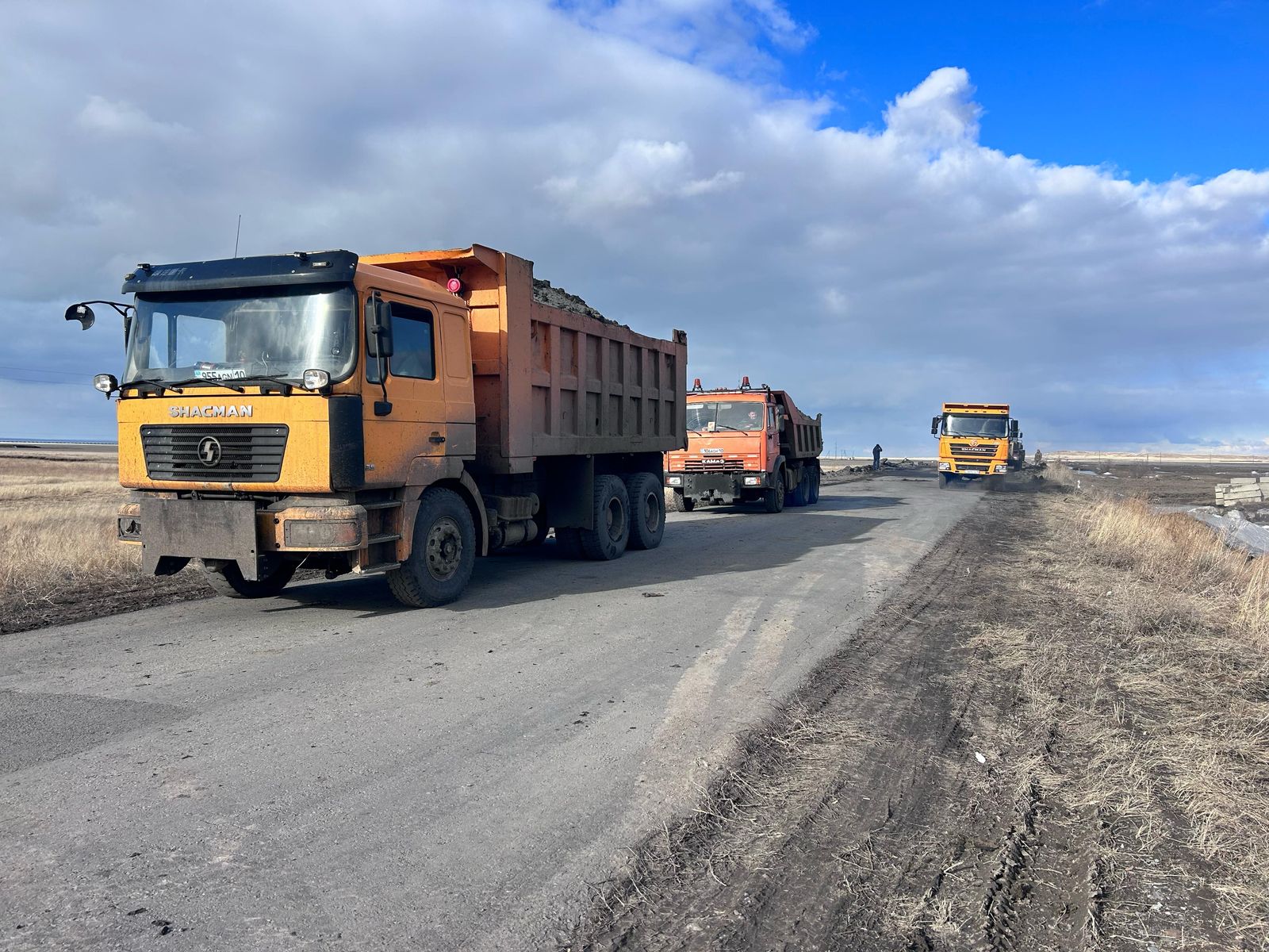 Новопавлов ауылына кіреберіс жолды қалпына келтіру жұмыстары аяқталды