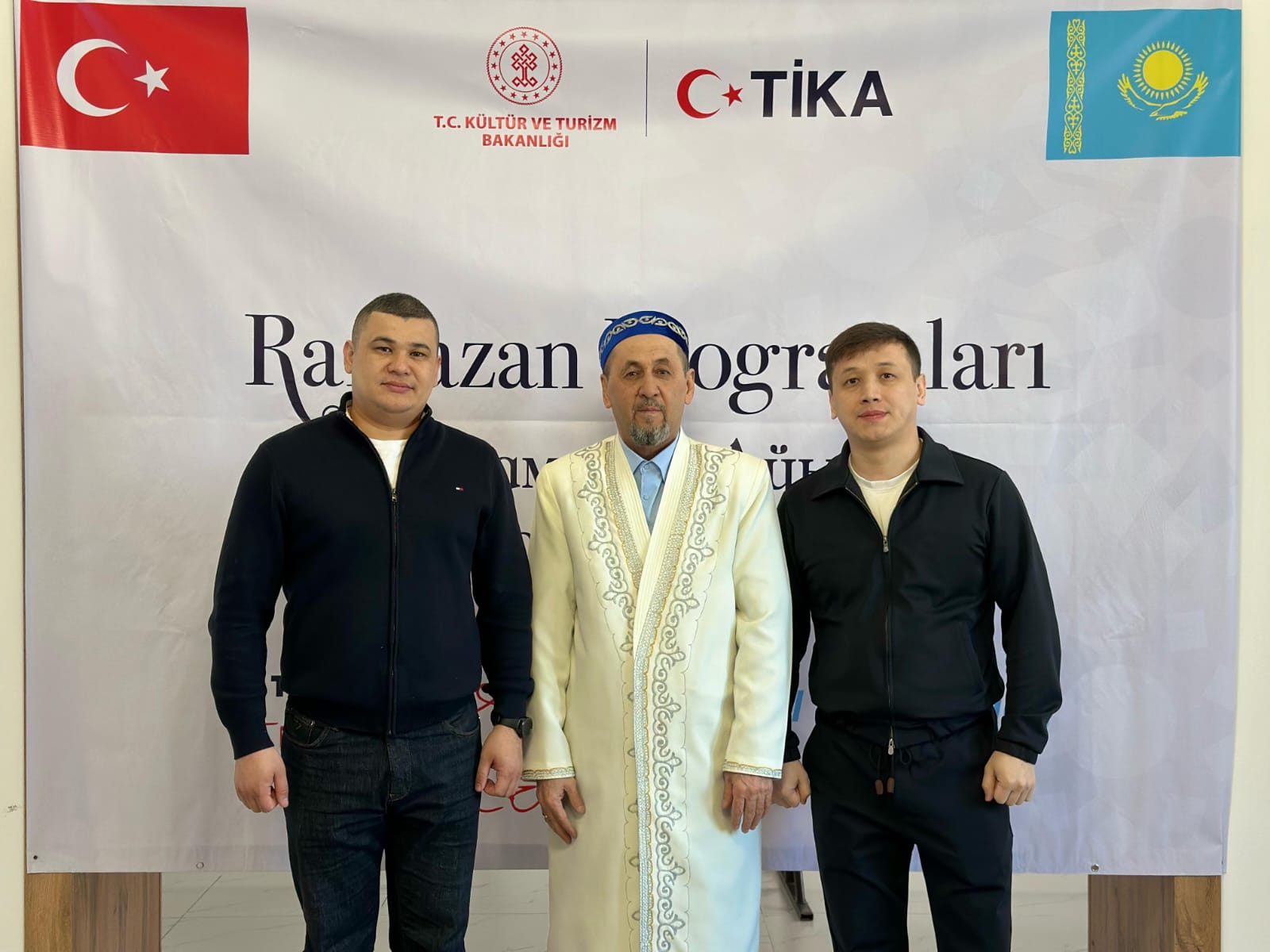 Түркия елінің атынан Арқалықтағы аз қамтылған отбасыларға қайырымдылық жасалды