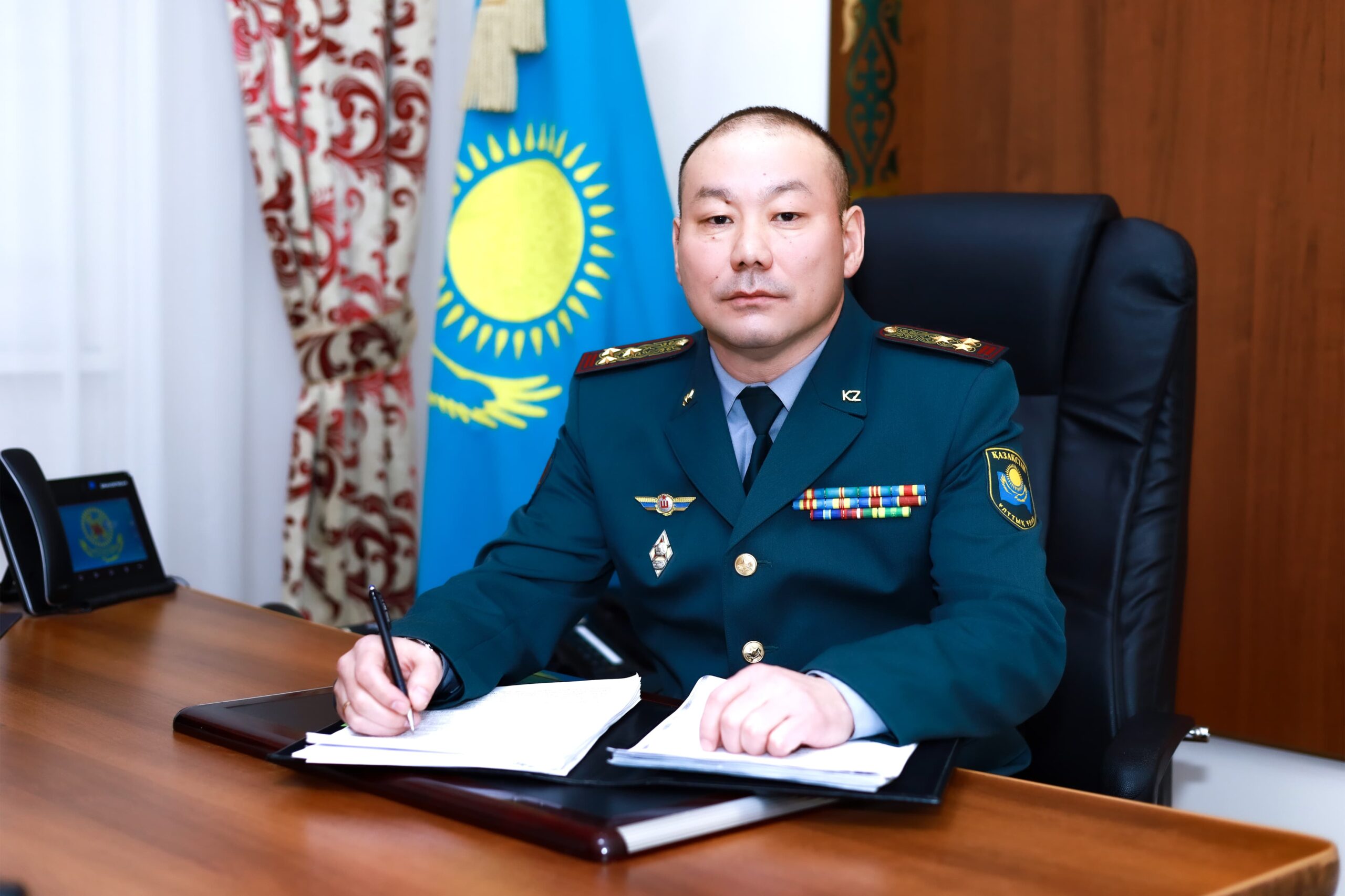 Уақытпен бірге жаңғырып тұрған ерлік