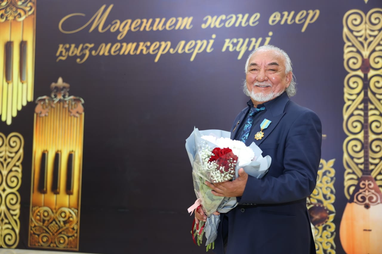 Қостанайда мәдениет пен өнер саласының үздіктері марапатталды