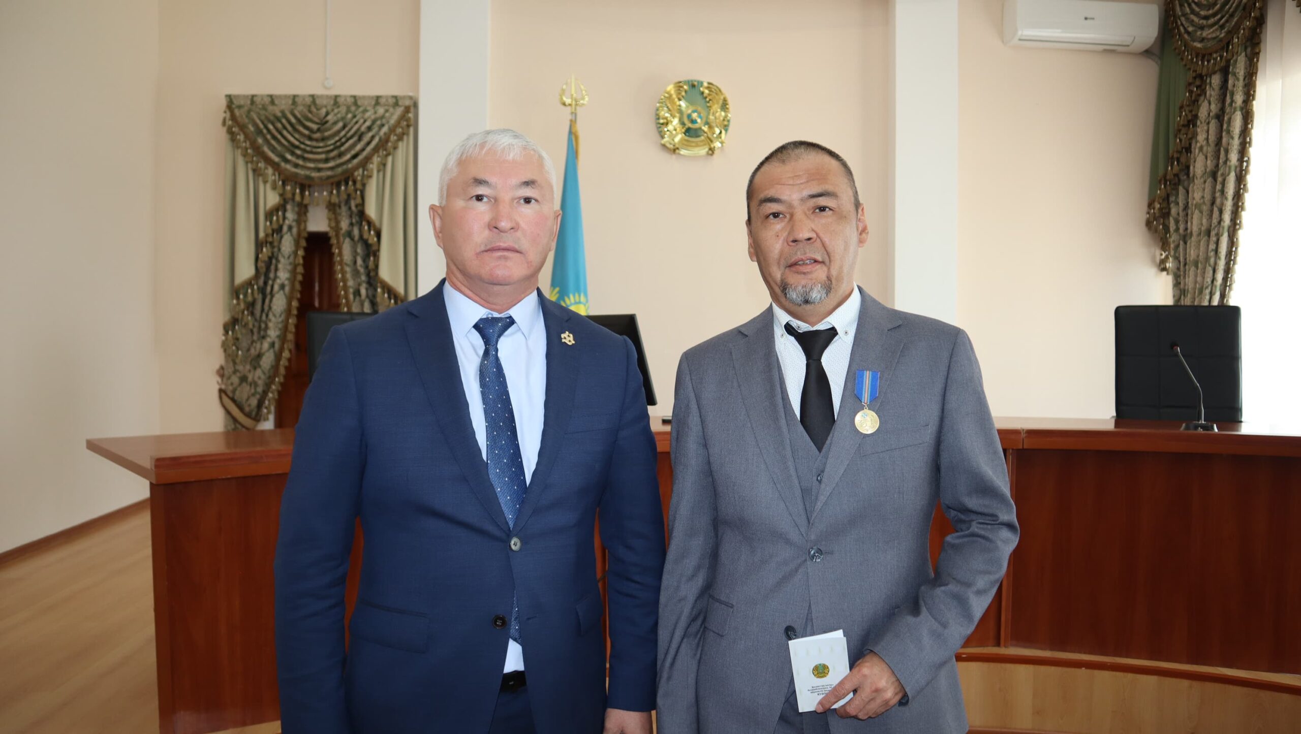 Мерейтойлық медальмен марапатталды