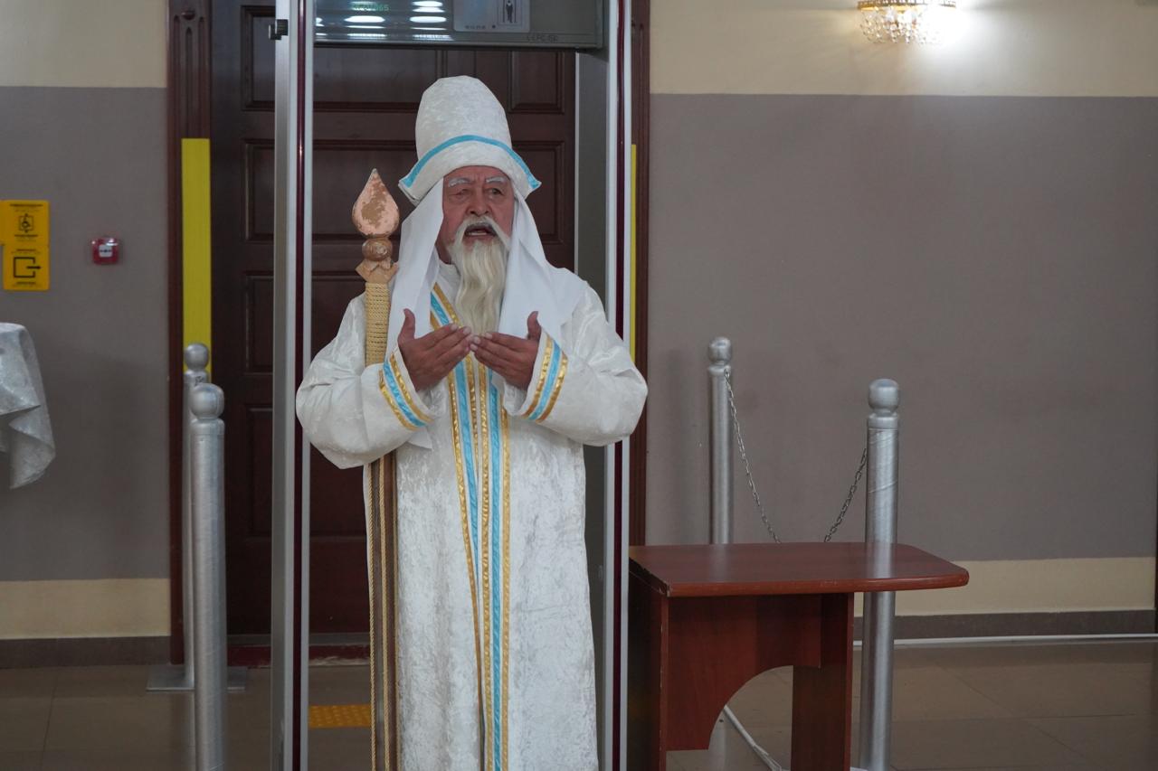 Қостанайдағы референдум учаскесінде Наурыз қарсаңында Қыдыр ата дауыс берді