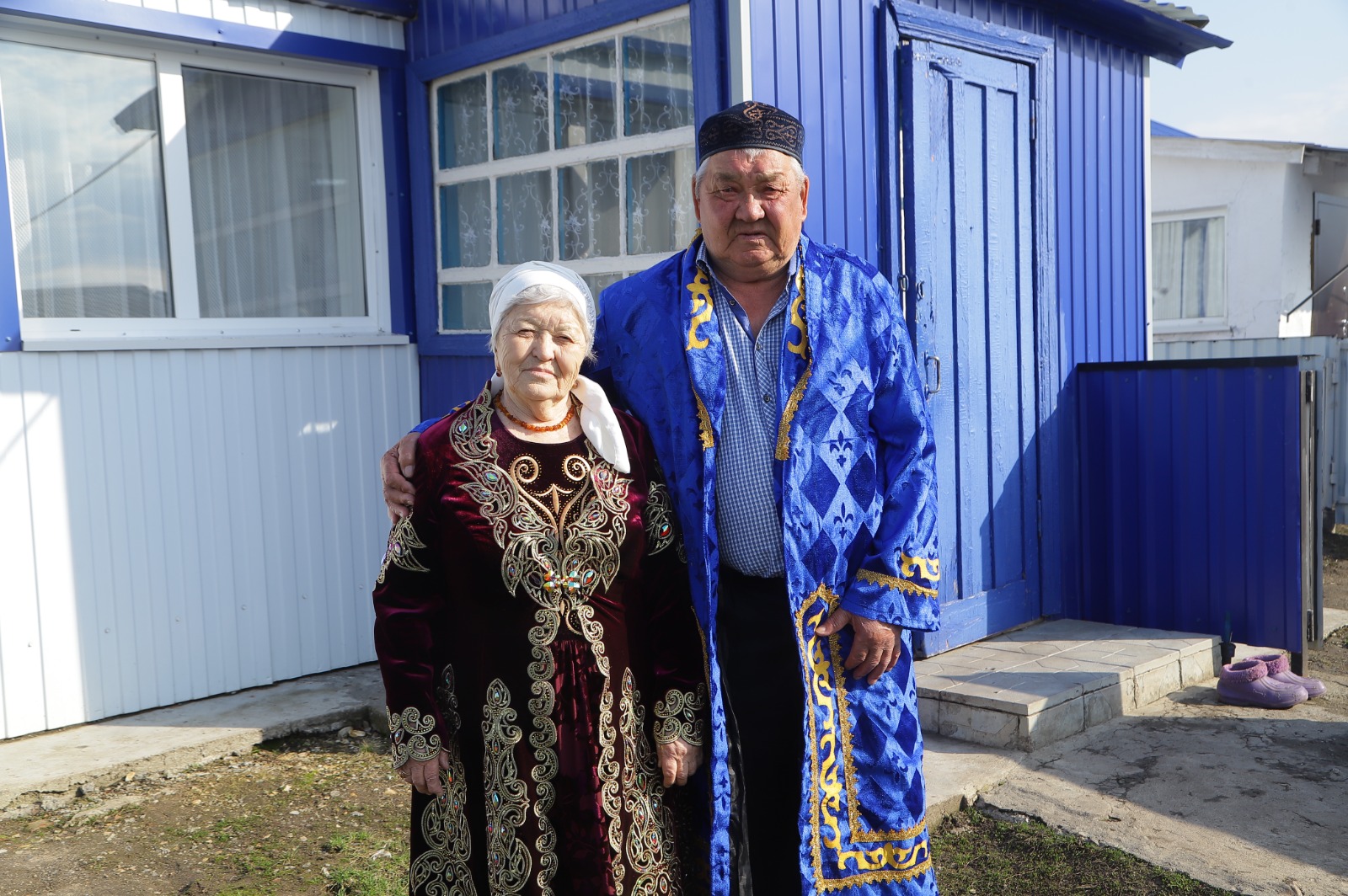 Бір ауылға үлгі болған отбасы
