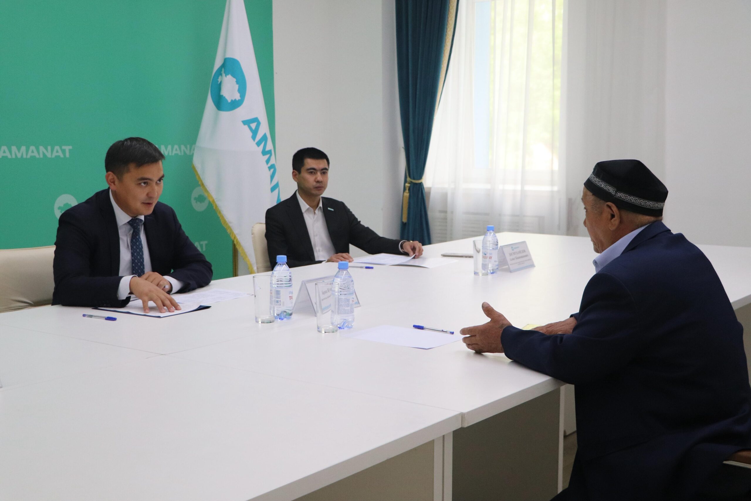 Облыс әкімінің орынбасары тұрғындардың мәселесін тыңдады