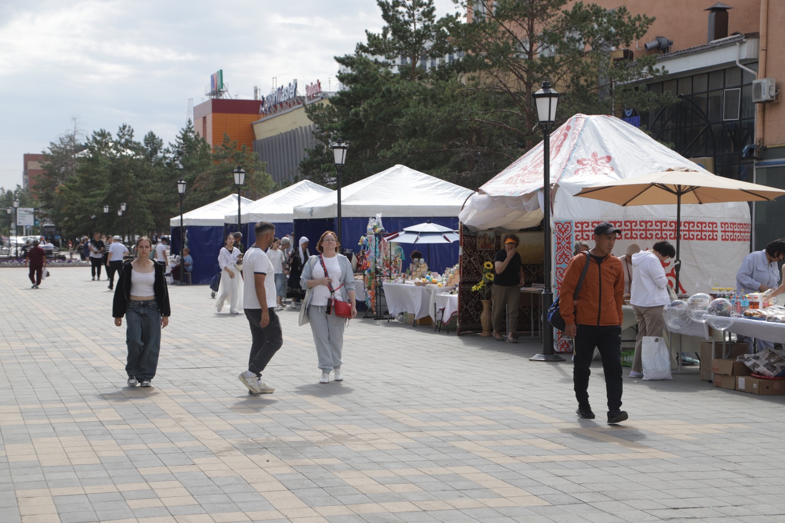 ART BAZAR – өнер жаршысы 