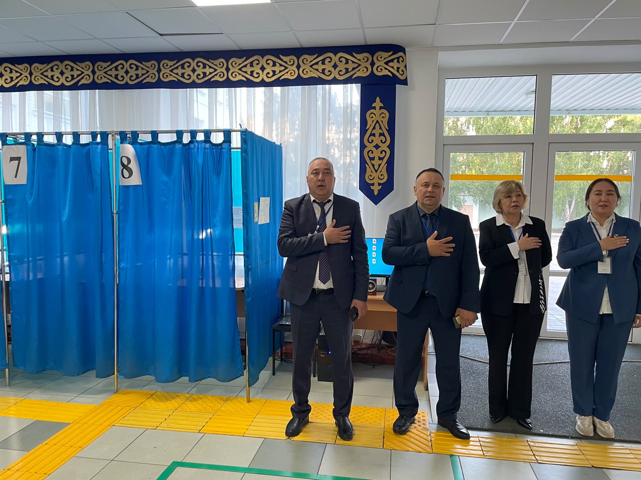Қостанайда цифрлы сайлау учаскесі жұмысын бастады